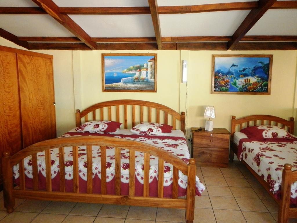 Punta Roca Surf Resort لا ليبرتاد الغرفة الصورة